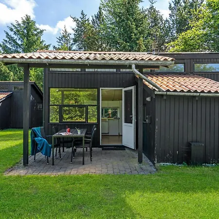 Fantastisk Hjem I Med Wifi Feriehus Hampen